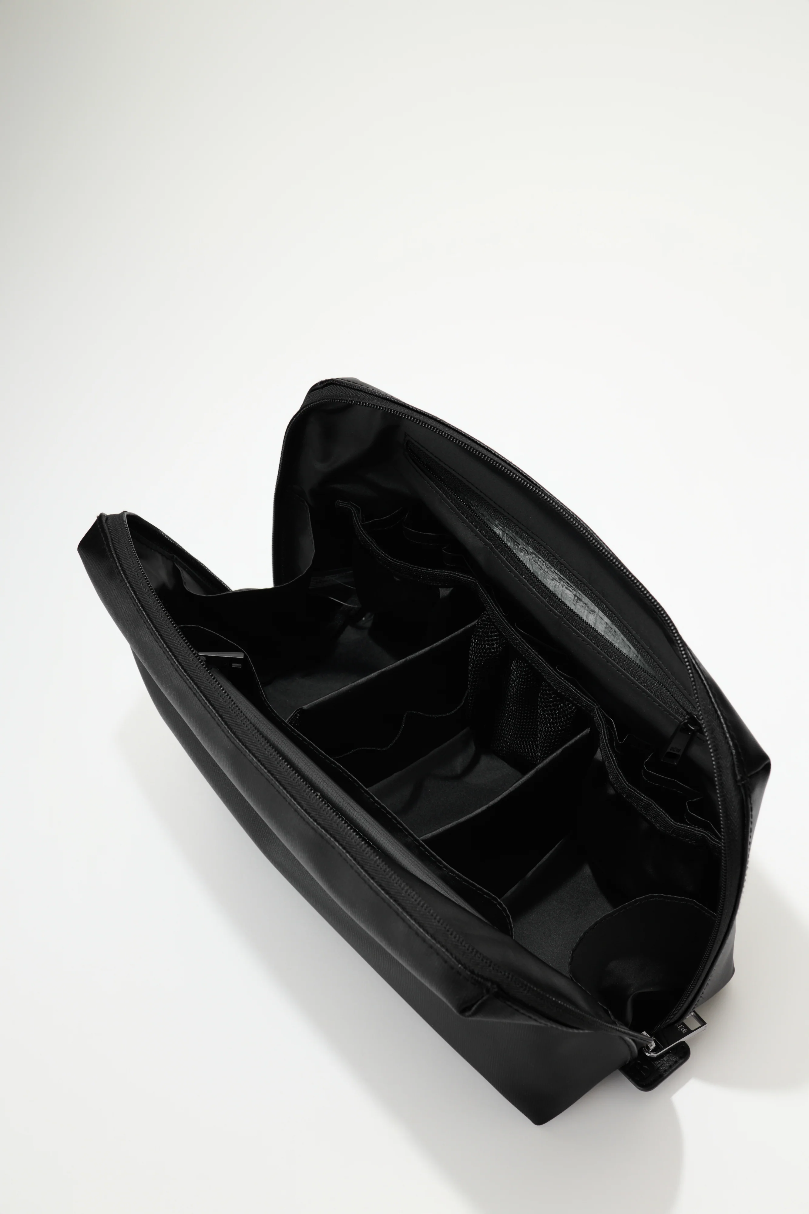 The Large Cosmetic Pouch in Black - Image 2